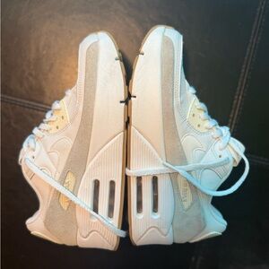 Women's Nike Air Max 90 LV8 in the 'Sail Light Orewood' colorway Size 7.5